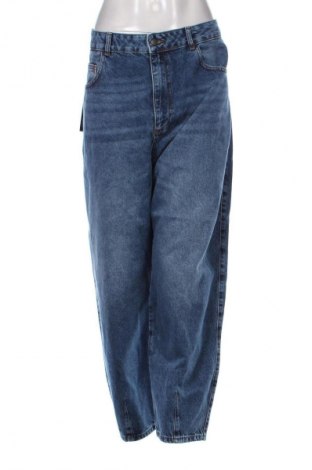 Γυναικείο Τζίν Sisley, Μέγεθος XL, Χρώμα Μπλέ, Τιμή 53,20 €