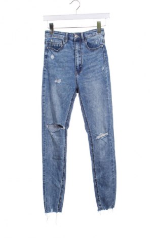 Damen Jeans Stradivarius, Größe S, Farbe Blau, Preis € 10,09