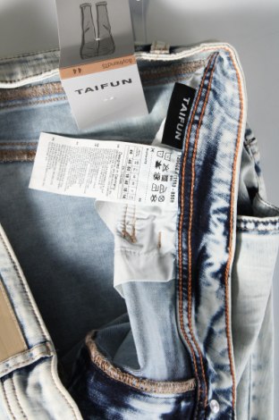 Dámske džínsy  Taifun, Veľkosť XL, Farba Modrá, Cena  39,90 €