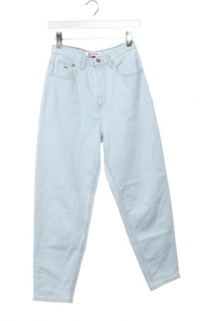 Дамски дънки Tommy Jeans, Размер XS, Цвят Син, Цена 79,50 лв.