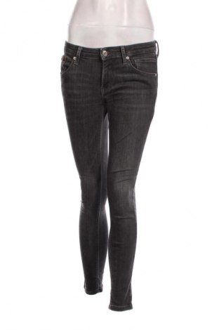 Damen Jeans Tommy Jeans, Größe M, Farbe Grau, Preis € 126,99