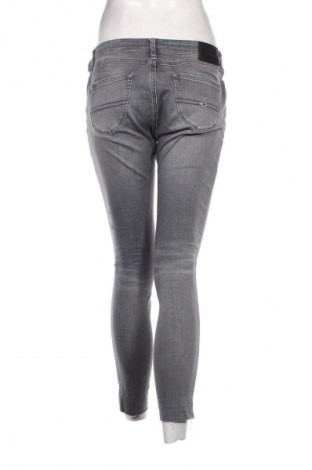 Damen Jeans Tommy Jeans, Größe L, Farbe Grau, Preis € 36,99