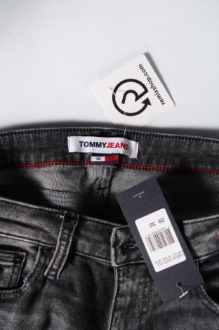 Damen Jeans Tommy Jeans, Größe M, Farbe Grau, Preis € 42,99