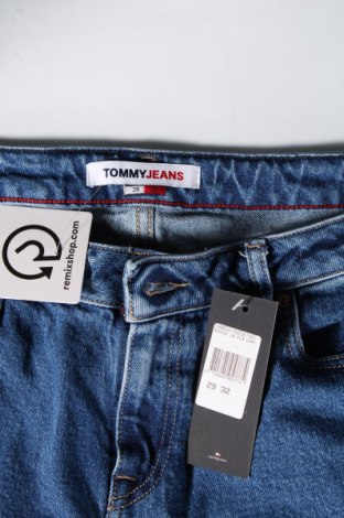 Дамски дънки Tommy Jeans, Размер L, Цвят Син, Цена 63,99 лв.