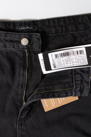 Dámske džínsy  Trendyol, Veľkosť M, Farba Čierna, Cena  21,57 €