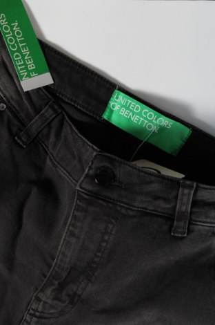 Dámske džínsy  United Colors Of Benetton, Veľkosť M, Farba Čierna, Cena  23,97 €
