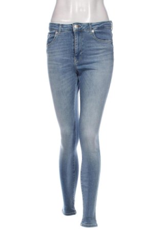 Damskie jeansy Vero Moda, Rozmiar M, Kolor Niebieski, Cena 86,99 zł