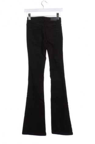 Dámske džínsy  Vero Moda, Veľkosť XS, Farba Čierna, Cena  17,86 €