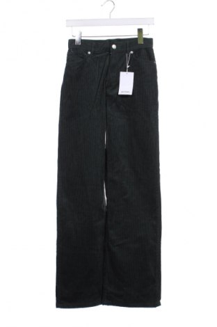 Дамски джинси Monki, Размер S, Цвят Зелен, Цена 56,00 лв.