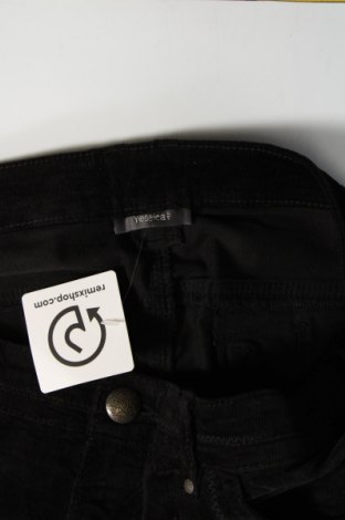 Дамски джинси Yessica, Размер XL, Цвят Черен, Цена 15,95 лв.
