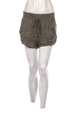 Pantaloni scurți de femei, Mărime L, Culoare Verde, Preț 37,50 Lei