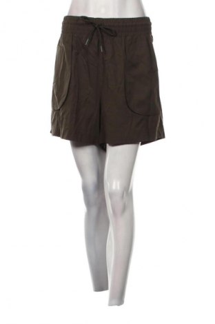 Pantaloni scurți de femei, Mărime XL, Culoare Verde, Preț 62,50 Lei