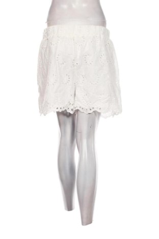 Damen Shorts, Größe M, Farbe Weiß, Preis 13,22 €