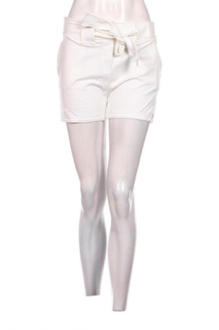 Damen Shorts, Größe L, Farbe Weiß, Preis € 13,22