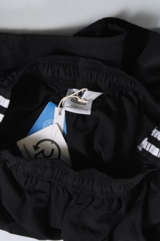 Dámské kraťasy  Adidas Originals, Velikost XXS, Barva Černá, Cena  558,00 Kč