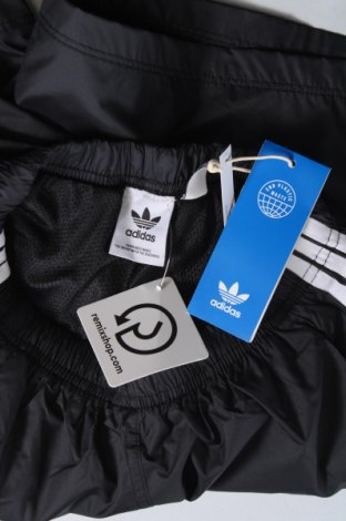 Damskie szorty Adidas Originals, Rozmiar XS, Kolor Czarny, Cena 51,99 zł