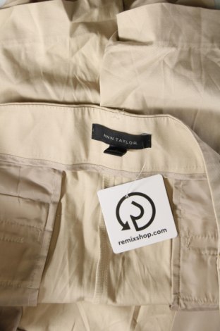 Damen Shorts Ann Taylor, Größe XXL, Farbe Beige, Preis 8,99 €