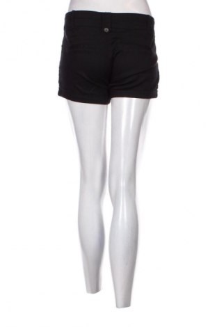 Γυναικείο κοντό παντελόνι Bershka, Μέγεθος S, Χρώμα Μαύρο, Τιμή 4,70 €