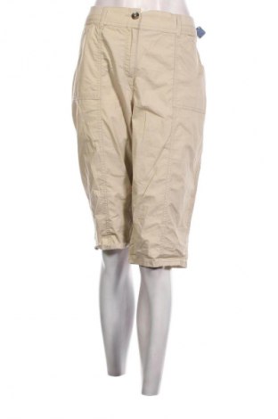 Дамски къс панталон Chico's, Размер L, Цвят Бежов, Цена 59,40 лв.