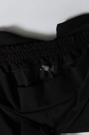 Pantaloni scurți de femei Colloseum, Mărime L, Culoare Negru, Preț 16,99 Lei