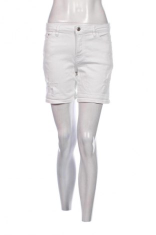 Damen Shorts Edc By Esprit, Größe S, Farbe Weiß, Preis € 23,97