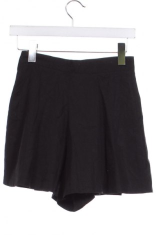 Pantaloni scurți de femei Edited, Mărime XS, Culoare Negru, Preț 113,98 Lei