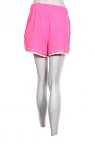 Γυναικείο κοντό παντελόνι FILA, Μέγεθος L, Χρώμα Ρόζ , Τιμή 11,57 €