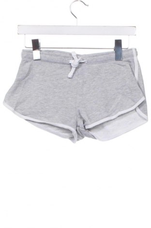 Дамски къс панталон Fb Sister, Размер XS, Цвят Сив, Цена 19,00 лв.