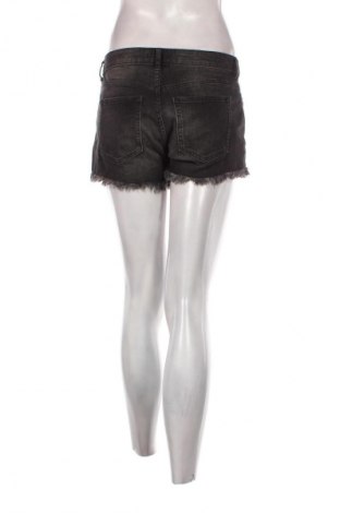 Γυναικείο κοντό παντελόνι H&M, Μέγεθος S, Χρώμα Γκρί, Τιμή 11,75 €