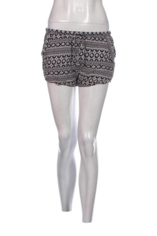 Damen Shorts H&M Divided, Größe S, Farbe Mehrfarbig, Preis 6,00 €