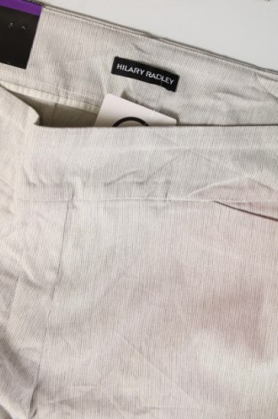 Дамски къс панталон Hilary Radley, Размер L, Цвят Сив, Цена 18,60 лв.