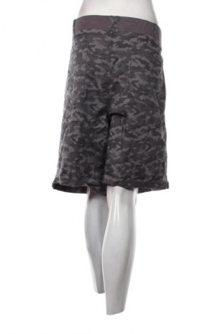 Damen Shorts Lee, Größe 3XL, Farbe Mehrfarbig, Preis 41,33 €