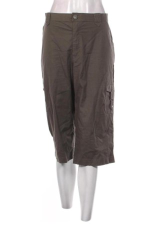 Γυναικείο κοντό παντελόνι Lee, Μέγεθος XL, Χρώμα Πράσινο, Τιμή 15,31 €