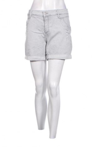 Дамски къс панталон Mavi, Размер XL, Цвят Сив, Цена 20,40 лв.