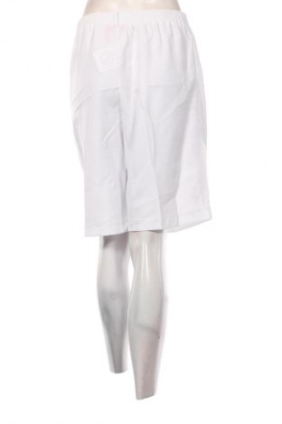 Damen Shorts Millers, Größe XL, Farbe Weiß, Preis € 7,93