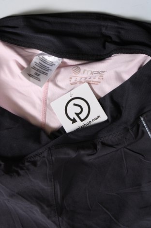 Γυναικείο κοντό παντελόνι Mpg, Μέγεθος M, Χρώμα Μαύρο, Τιμή 15,46 €