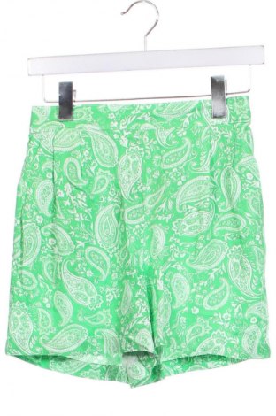 Γυναικείο κοντό παντελόνι Pieces, Μέγεθος XS, Χρώμα Πράσινο, Τιμή 11,86 €