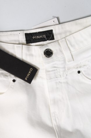 Damen Shorts Pinko, Größe XS, Farbe Weiß, Preis 44,23 €
