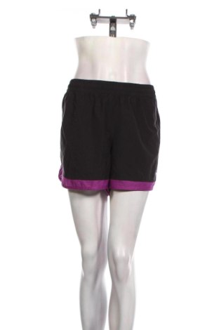 Pantaloni scurți de femei Reebok, Mărime XL, Culoare Negru, Preț 61,51 Lei