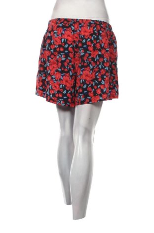 Дамски къс панталон SHEIN, Размер XL, Цвят Многоцветен, Цена 11,40 лв.