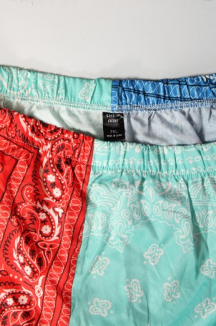 Pantaloni scurți de femei SHEIN, Mărime 3XL, Culoare Multicolor, Preț 62,50 Lei
