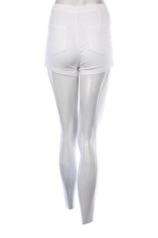 Damen Shorts Sinsay, Größe S, Farbe Weiß, Preis 8,08 €