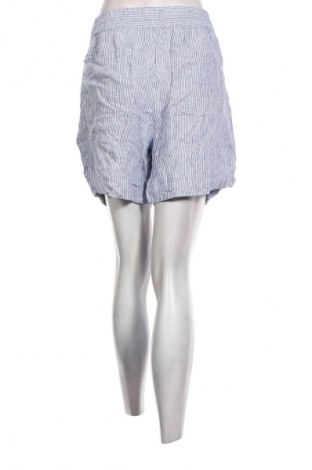 Дамски къс панталон Talbots, Размер L, Цвят Многоцветен, Цена 19,00 лв.