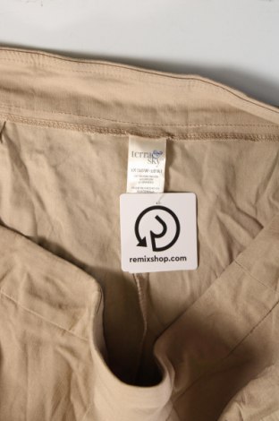 Pantaloni scurți de femei Terra & Sky, Mărime XXL, Culoare Bej, Preț 62,50 Lei