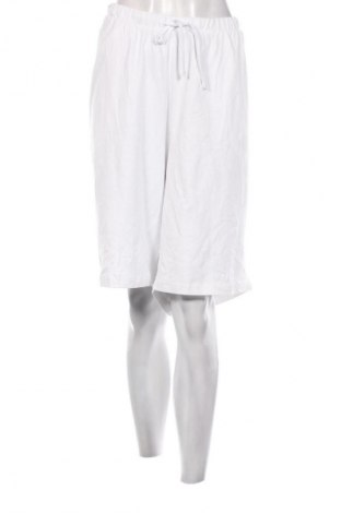 Дамски къс панталон Ulla Popken, Размер 4XL, Цвят Бял, Цена 20,40 лв.