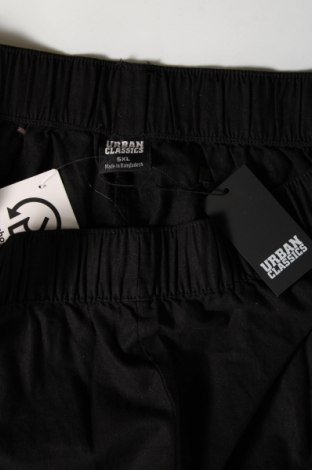 Дамски къс панталон Urban Classics, Размер 5XL, Цвят Черен, Цена 23,00 лв.