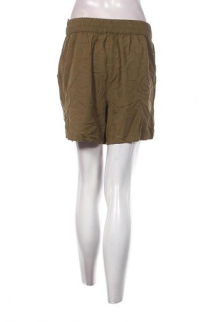 Damen Shorts VILA, Größe M, Farbe Grün, Preis 32,01 €
