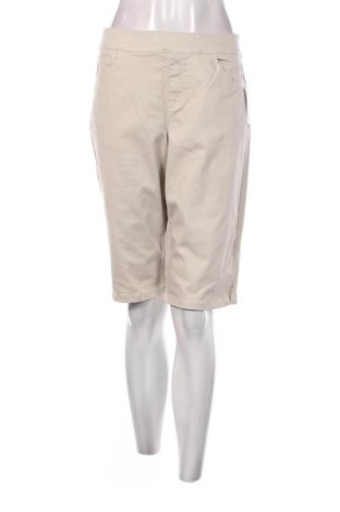 Γυναικείο κοντό παντελόνι Westbound, Μέγεθος L, Χρώμα Εκρού, Τιμή 19,18 €