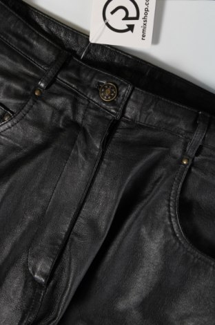 Pantaloni de piele pentru damă, Mărime M, Culoare Negru, Preț 158,39 Lei