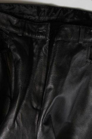 Γυναικείο παντελόνι δερμάτινο, Μέγεθος L, Χρώμα Μαύρο, Τιμή 33,10 €